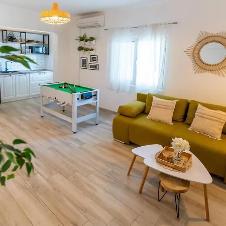 Captains House 2 Villa Rogoznica (Sibenik-Knin)